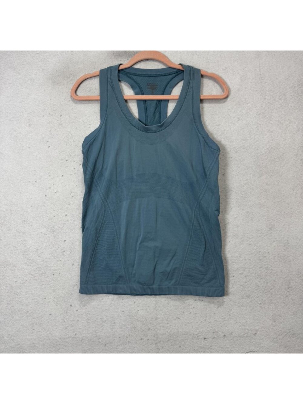 Athleta Tank Top Womens Medium Blue Scoop Neck Racerback Athletic Workout Gym